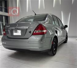 نیسان ڤێرسا